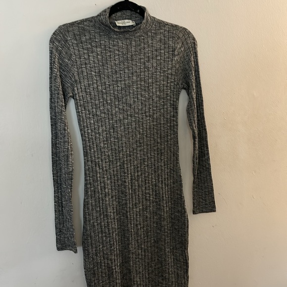 NWT ABERCROMBIE AND FITCH LONG SLEEP MOCKNECK MINI DRESS - Picture 10 of 12